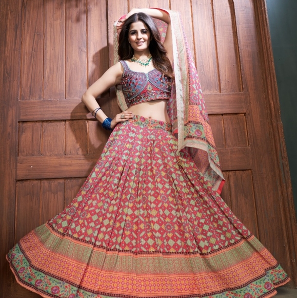 Indian Ethnic Wear - Picture 7 of 16